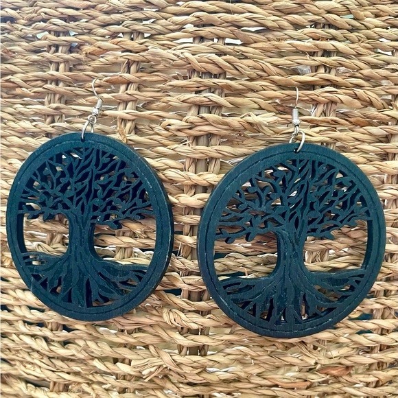 boutique Jewelry - Tree of life wooden earrings